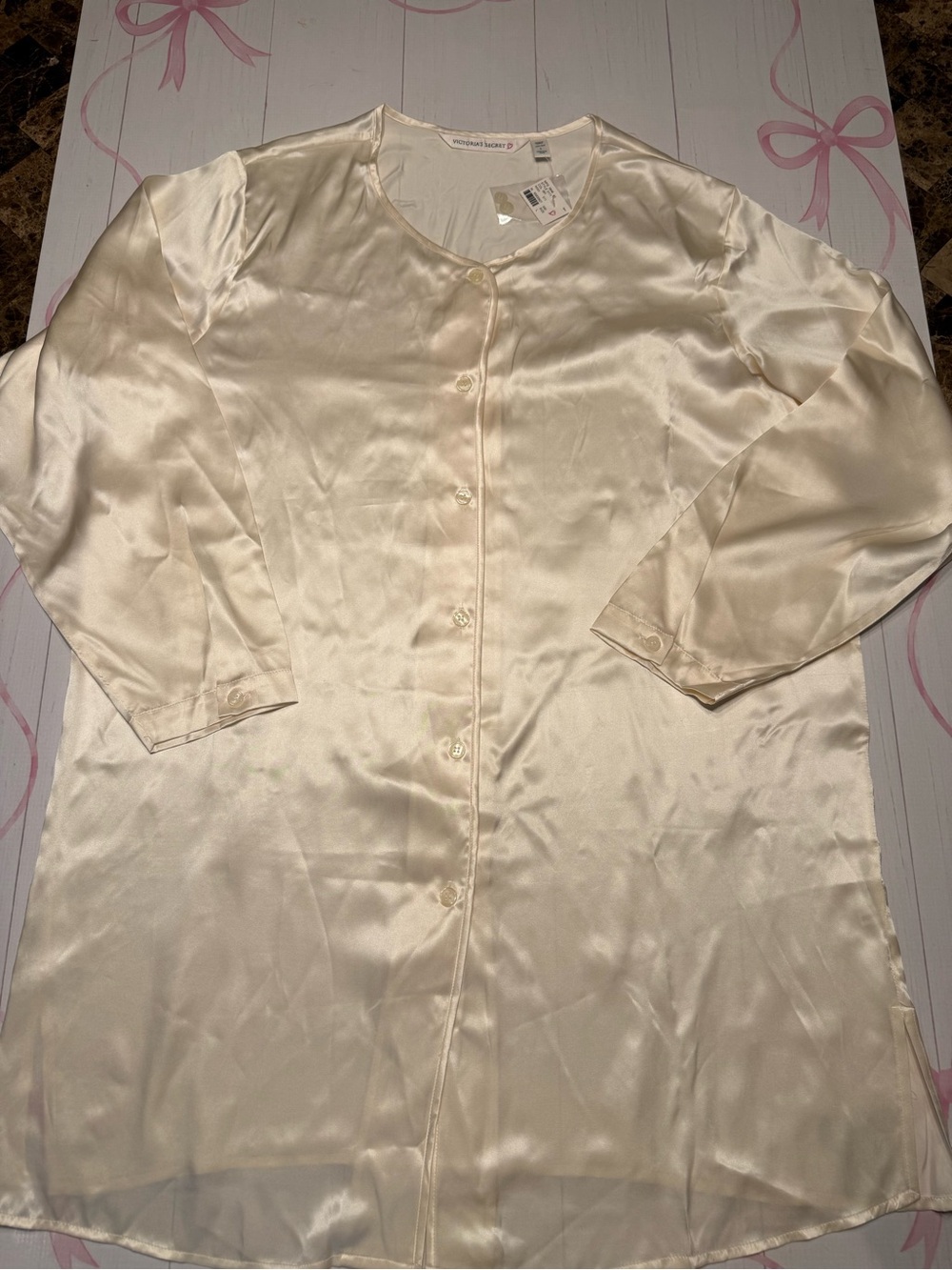 RARE DEADSTOCK NWT vintage Victoria’s secret 100% silk sleep shirt nightgown L